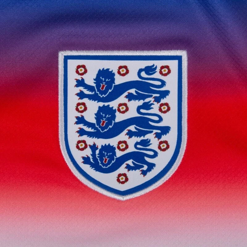 England Home Kit 25-26